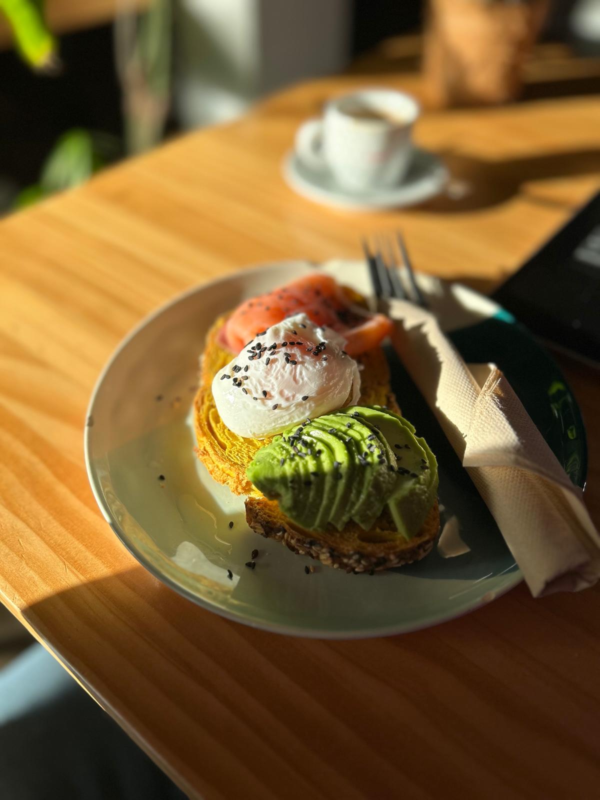 Rebanada de pan de cúrcuma